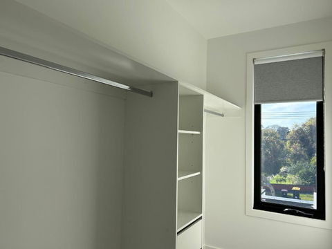 New 2-story House With 4 Bedrooms And 3 Shower Rooms - Kalgoorlie Accommodation 3