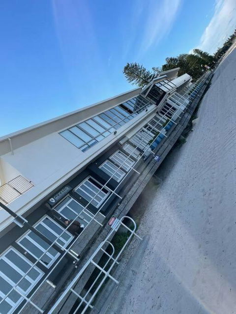 NEW Furnish, 3 Min SYD Airport, 1 Min Walk Beach - Kalgoorlie Accommodation 1