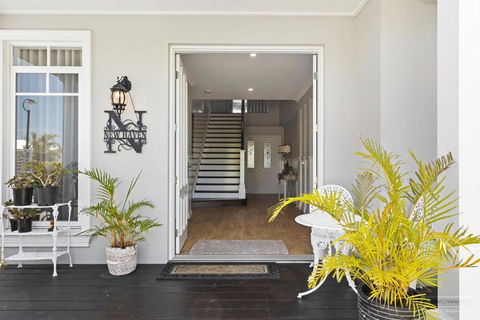 NEW HAVEN - Garden View Balcony - Kalgoorlie Accommodation 2