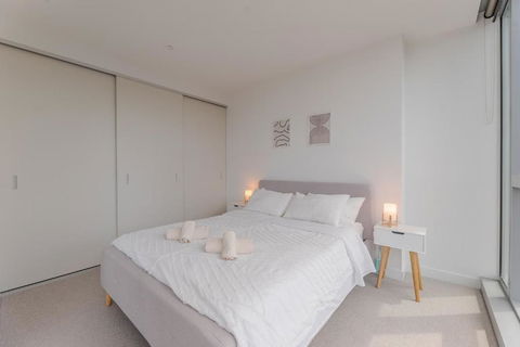 NEW Top Floor L70 CBD Luxury Apt - Kalgoorlie Accommodation 2