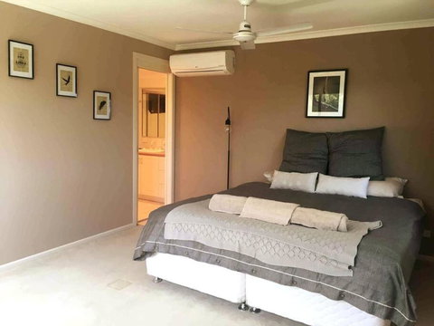 Noosa Hinterland Acreage Close To The Beach - Kalgoorlie Accommodation 1