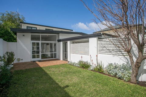 NOR214 - Northstead Coastal Charm - Kalgoorlie Accommodation 2