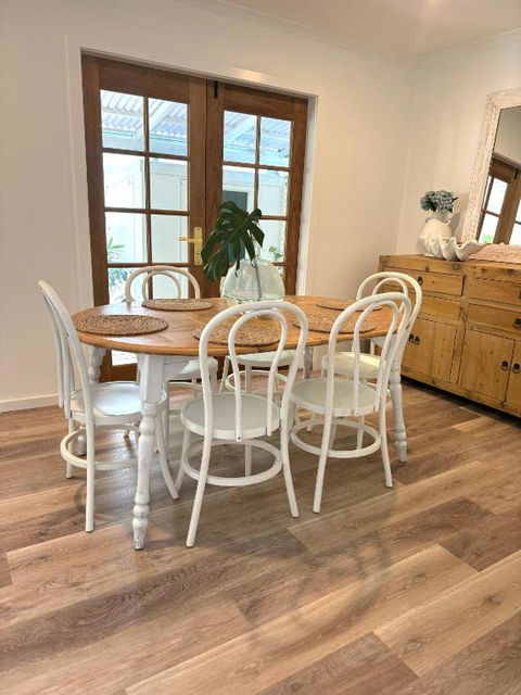 Noraville Hamptons Style Beach House - Kalgoorlie Accommodation 1