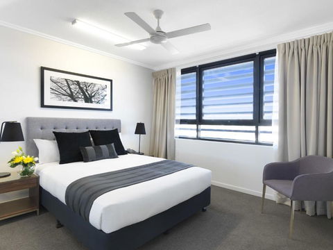 Oaks Mackay Carlyle Suites - Kalgoorlie Accommodation 2