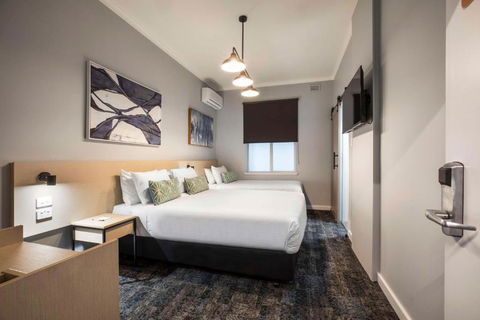 Nightcap At Rex Hotel - Kalgoorlie Accommodation 1