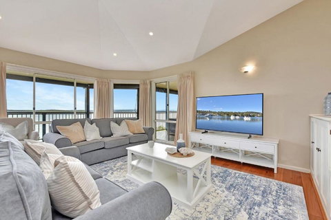 Overlook Nook - The Best Views In The Area - Kalgoorlie Accommodation 3