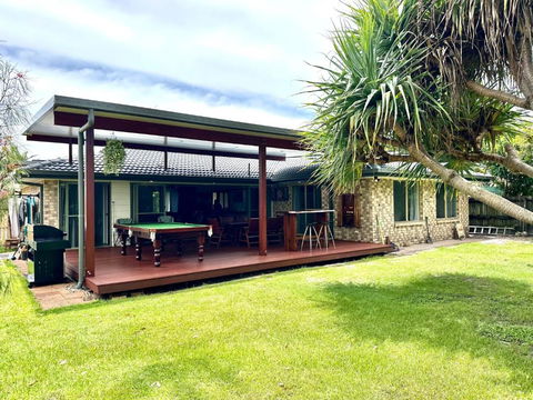 Pandanus Paradise. Newly Renovated 4 Bedroom Home - Kalgoorlie Accommodation 0