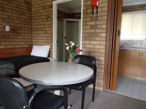 Park House Motor Inn - Kalgoorlie Accommodation 3