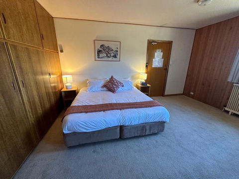 Peer Gynt Ski Lodge - Kalgoorlie Accommodation 1