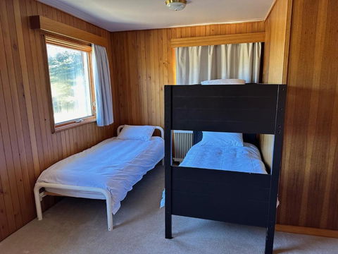 Peer Gynt Ski Lodge - Kalgoorlie Accommodation 3