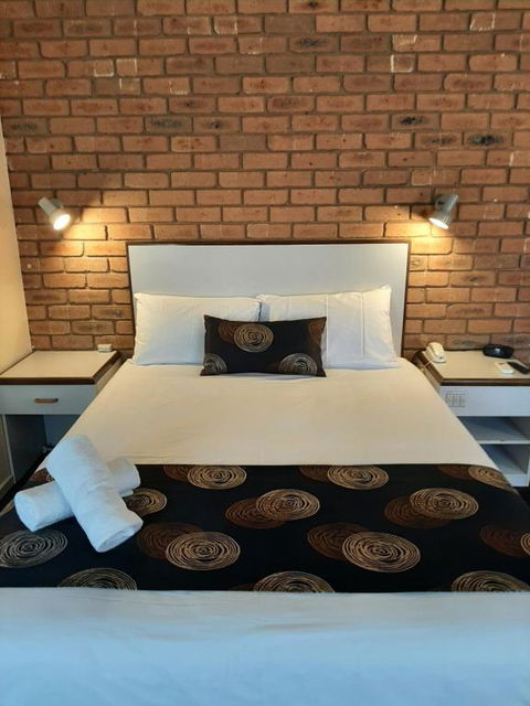 Peppermill Inn Motel - Kalgoorlie Accommodation 2
