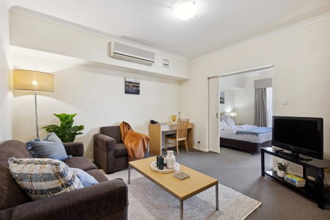 Perth City Corporate 1BRD - Kalgoorlie Accommodation 1