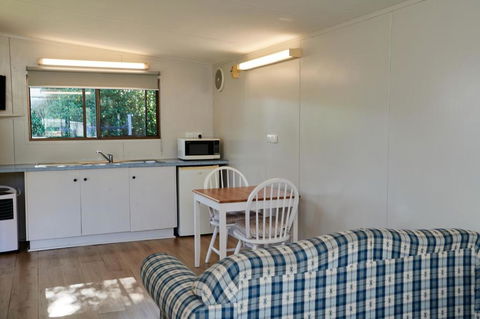 Pine Country Caravan Park - Kalgoorlie Accommodation 1