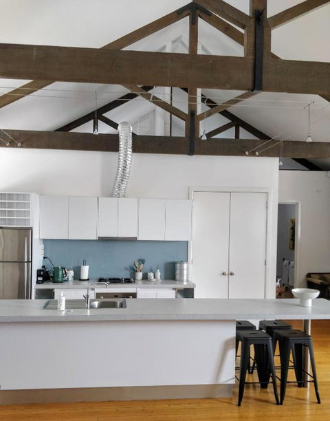 Pips On Mitchell - Beautiful Historic Apartment - Kalgoorlie Accommodation 3