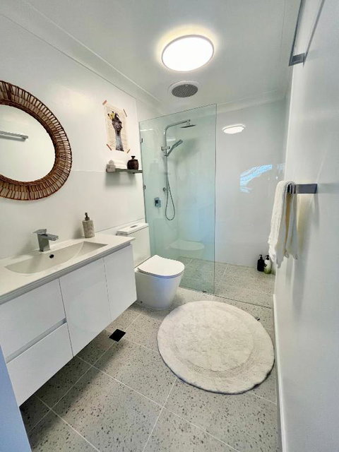 Point Clare - Relax And Unwind - Greenery & Birdsongs - Kalgoorlie Accommodation 2