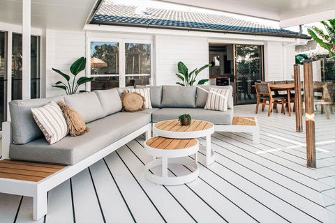 Prime Location With Pool - Walk To Coolum Beach - Kalgoorlie Accommodation 2