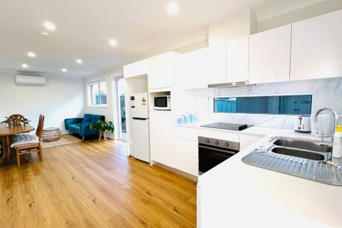 Private & Cozy Villa For You! - Kalgoorlie Accommodation 2
