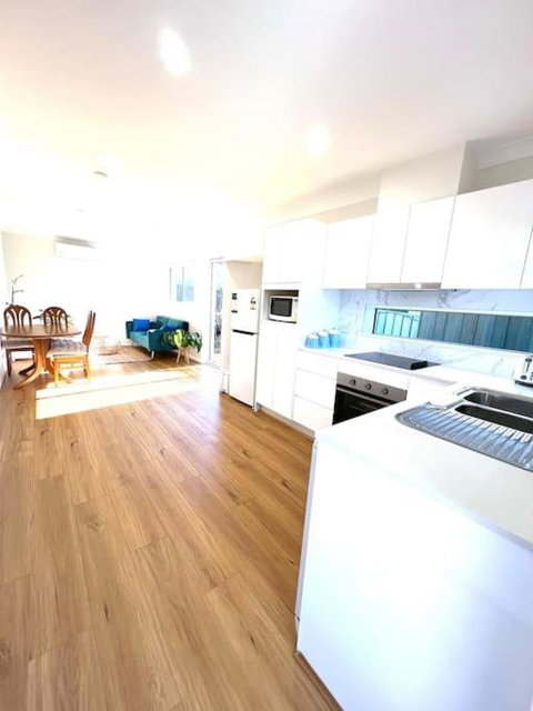 Private & Cozy Villa For You! - Kalgoorlie Accommodation 1