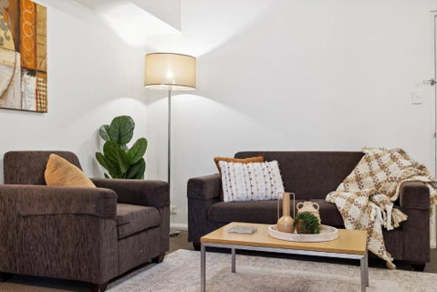 Prized Perth Retreat 1BDR - Kalgoorlie Accommodation 0