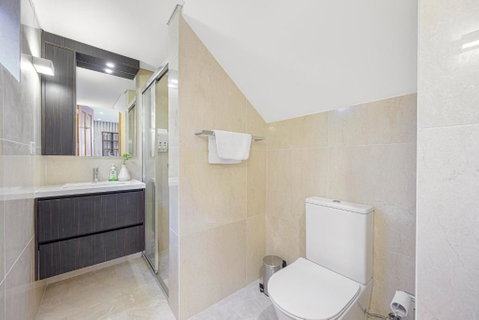 Putney Luxury & Waterview & Pool Near Olympic Park - Kalgoorlie Accommodation 1
