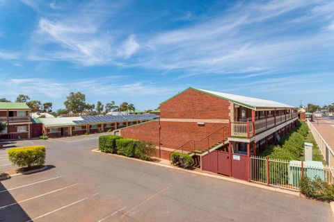 Quality Inn Railway Motel - Kalgoorlie Accommodation 2