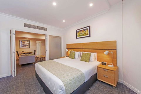 Quality Apartments Adelaide Central - Kalgoorlie Accommodation 1