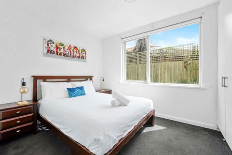 Quiet And Peaceful Beachside 1BR Retreat W Parking - Kalgoorlie Accommodation 2