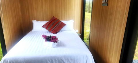 Rainbow Retreat By Tiny Away - Kalgoorlie Accommodation 2