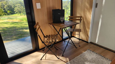 Rainbow Retreat By Tiny Away - Kalgoorlie Accommodation 3