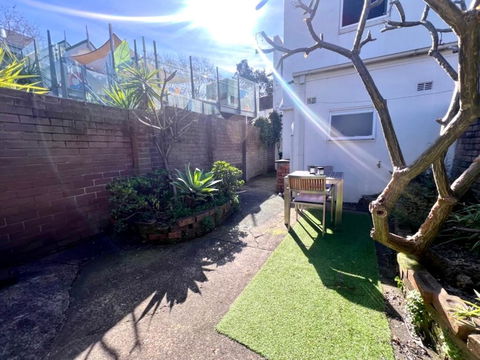 Rear Garden Suite - Kalgoorlie Accommodation 2