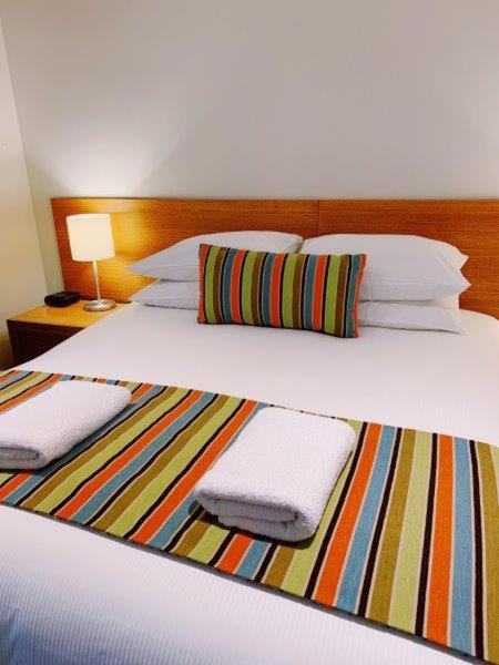 Red Earth Motel - Kalgoorlie Accommodation 3