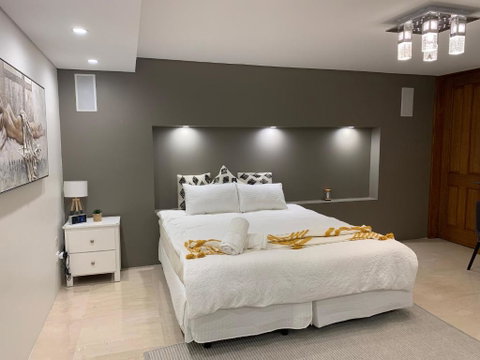 Putney Studio, Short Drive To Parklands & Olympic Park - Kalgoorlie Accommodation 3