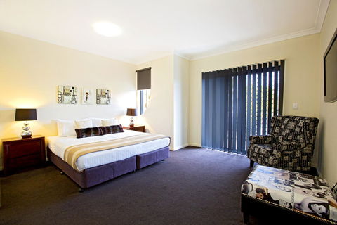 Astina Serviced Apartments - Central - Kalgoorlie Accommodation 2