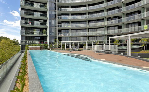 Astra Apartments Canberra - Manhattan - Kalgoorlie Accommodation 0