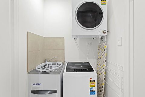 Astra Apartments Sutherland Shire - Kalgoorlie Accommodation 3