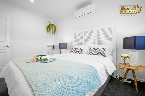 AU.JOY 3 Bed Townhouse Burwood 3 - Kalgoorlie Accommodation 2