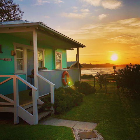 Aurora Beachfront Cottage - Kalgoorlie Accommodation 3