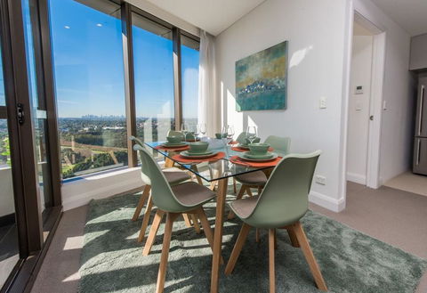 Australia Tower - Olympic Park Green - Kalgoorlie Accommodation 3