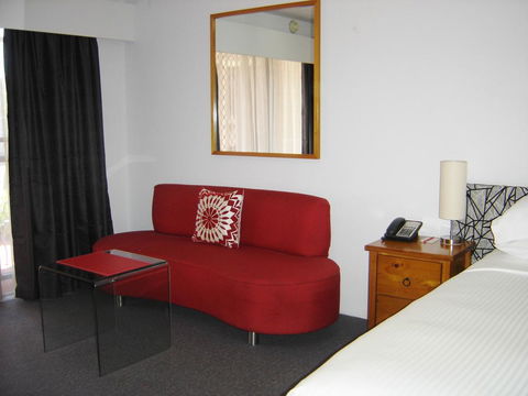 Avaleen Lodge Motor Inn - Kalgoorlie Accommodation 3