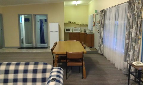 Avalon Motel - Kalgoorlie Accommodation 1