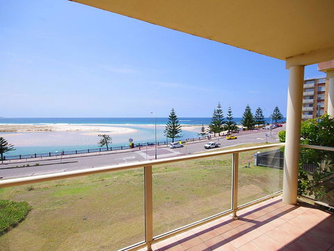 Avilla Court 2 - Kalgoorlie Accommodation 0