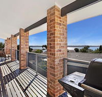 Away  Nelson Bay 29 Wollomi Ave - Incredible Water Views Pet Friendly WIFI  Aircon - Kalgoorlie Accommodation