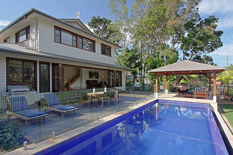 Away On Shirley Lane - Kalgoorlie Accommodation 1