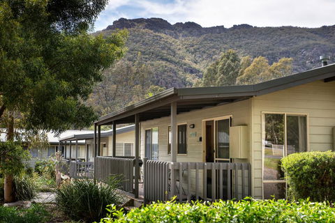 Awonga Cottages - Kalgoorlie Accommodation 0