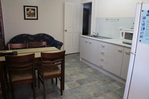 Ayrline Motel - Kalgoorlie Accommodation 1