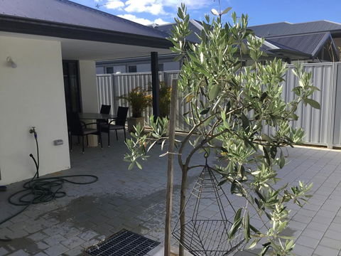 Azure@Ramada - Kalgoorlie Accommodation 1