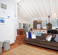 Balena  Culburra - Pet Friendly - 1 Min Walk to Beach - Kalgoorlie Accommodation