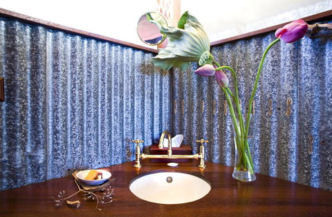 Bamurru Plains - Kalgoorlie Accommodation 2