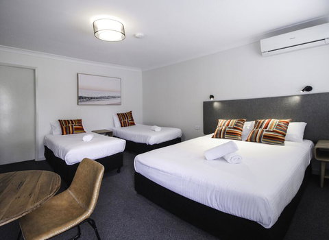 Batemans Bay Hotel - Kalgoorlie Accommodation 3