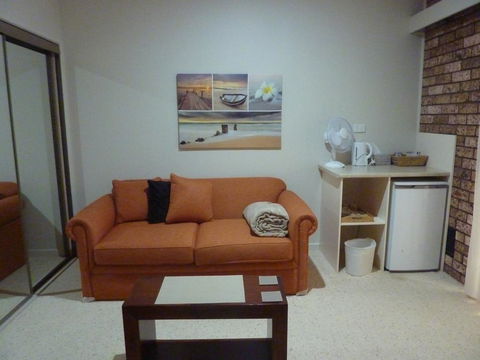 Batemans Bay Manor - Bed And Breakfast - Kalgoorlie Accommodation 2